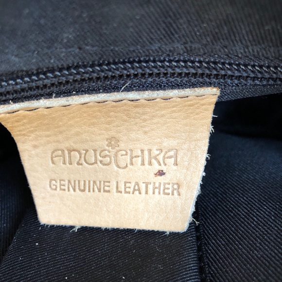 Vintage Anuschka painted leather small round handbag butterflies and flowers - Picture 10 of 11